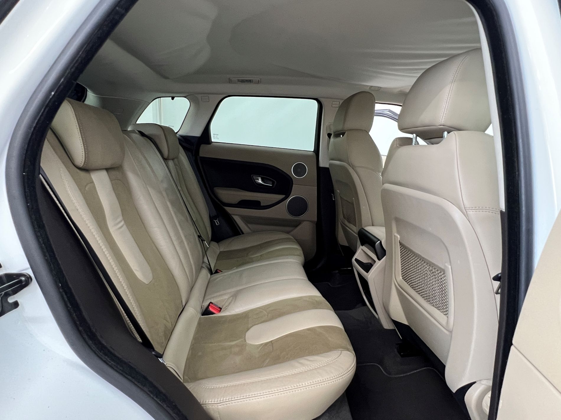 Range Rover Evoque 5p 2.2 td4 Pure 150cv - Autosani